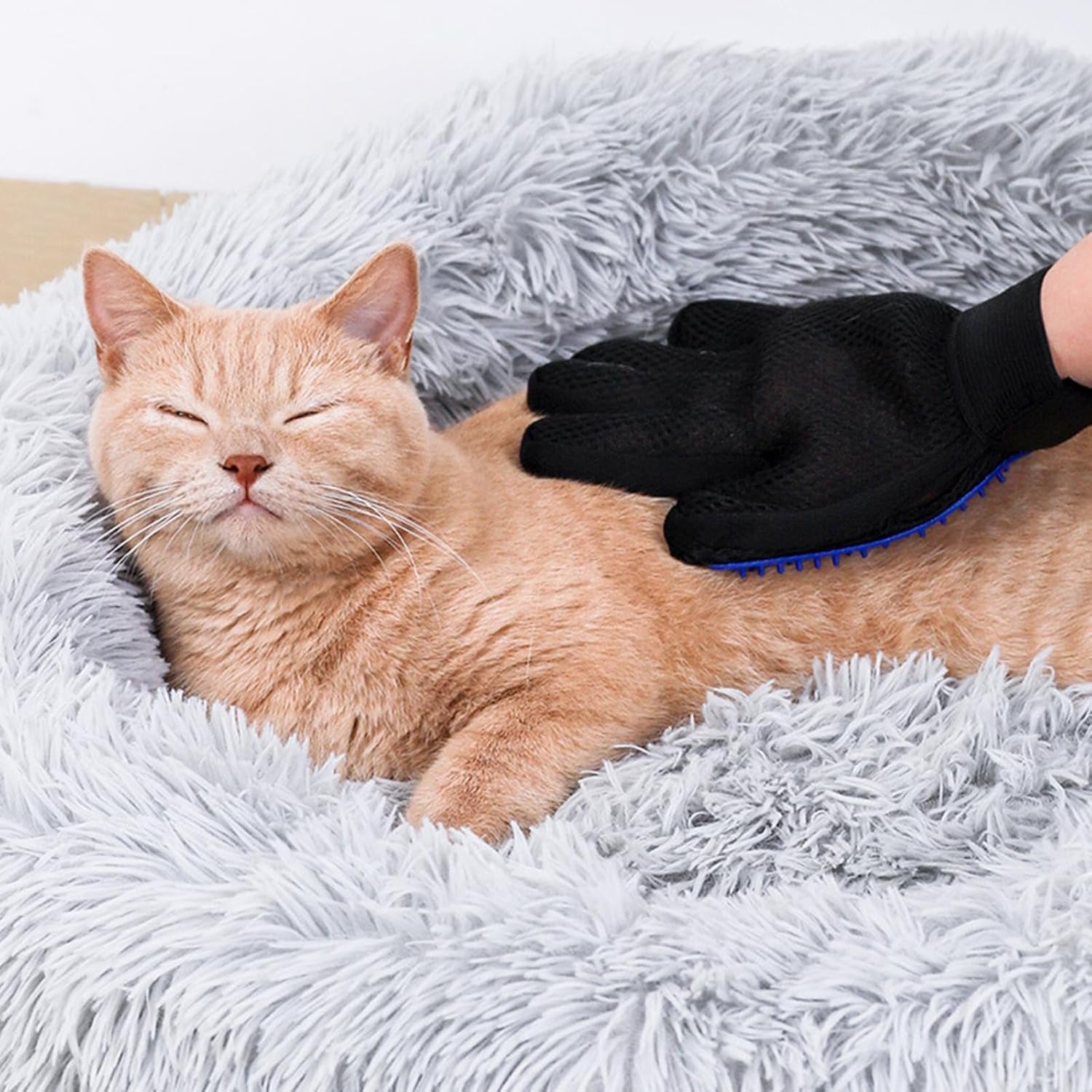 1 Piece Dog Washing Gloves(New 180 Pins), Pet Grooming Glove, Dog Brush Glove, Cat Mittens for Grooming, Furniture Pet Hair Remover Mitt, Pet Massage Glove for Cat Dog Horse Rabbit Animal-Right Hand